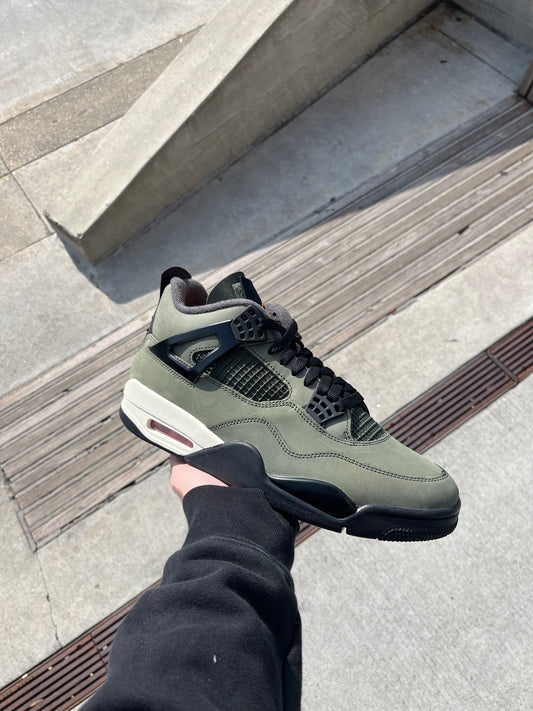 AJ4 Undefeated (10.5)