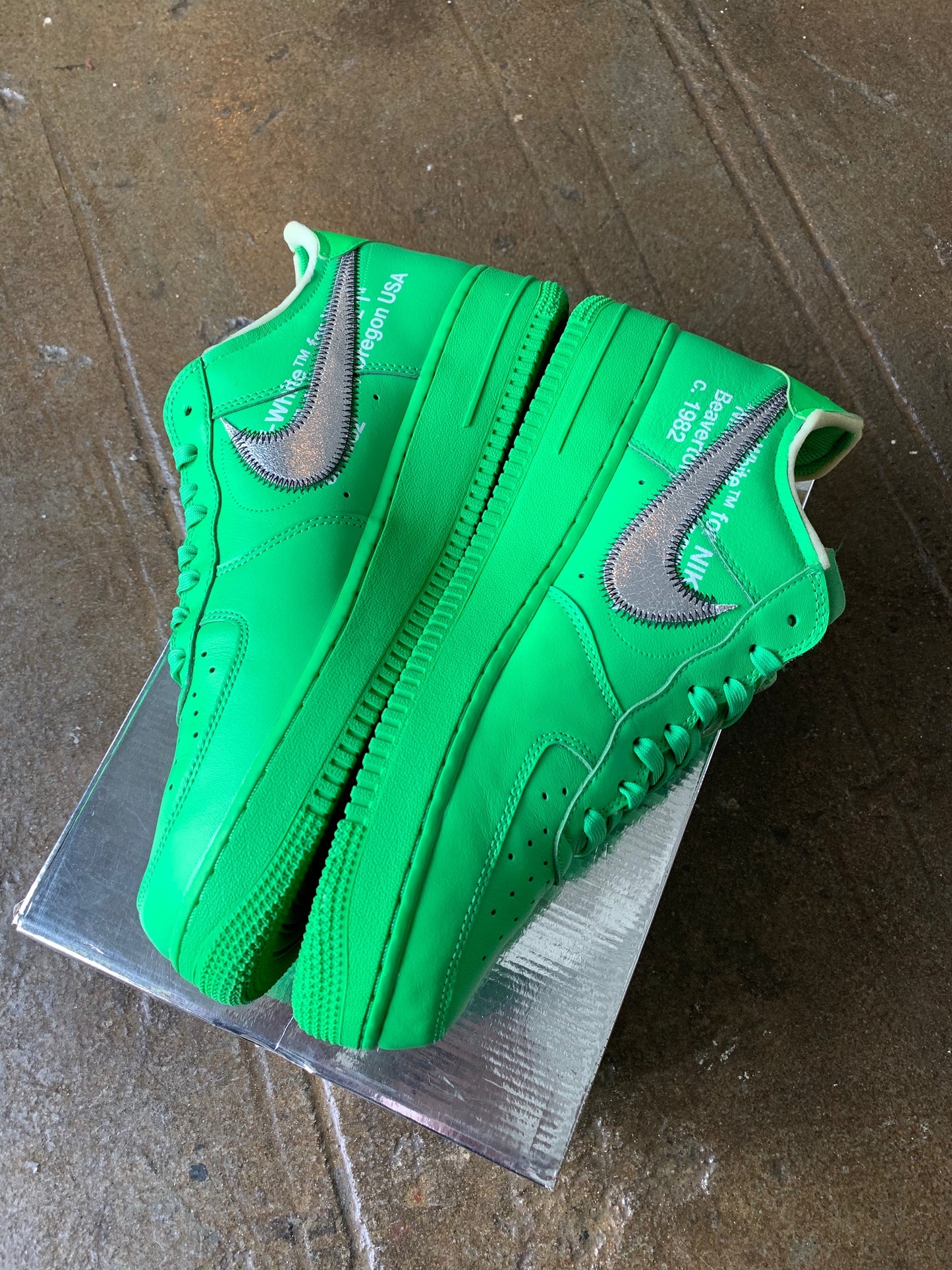 OW AF1 Brooklyn (11) Lightly Worn