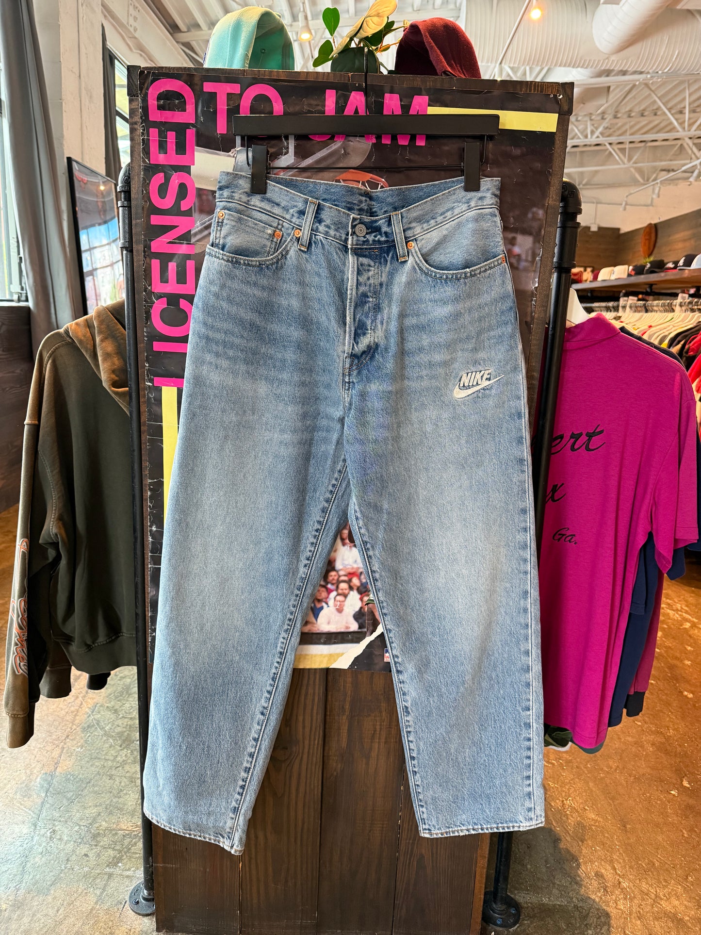 Levi’s Nike Baggy Jeans (30x30)
