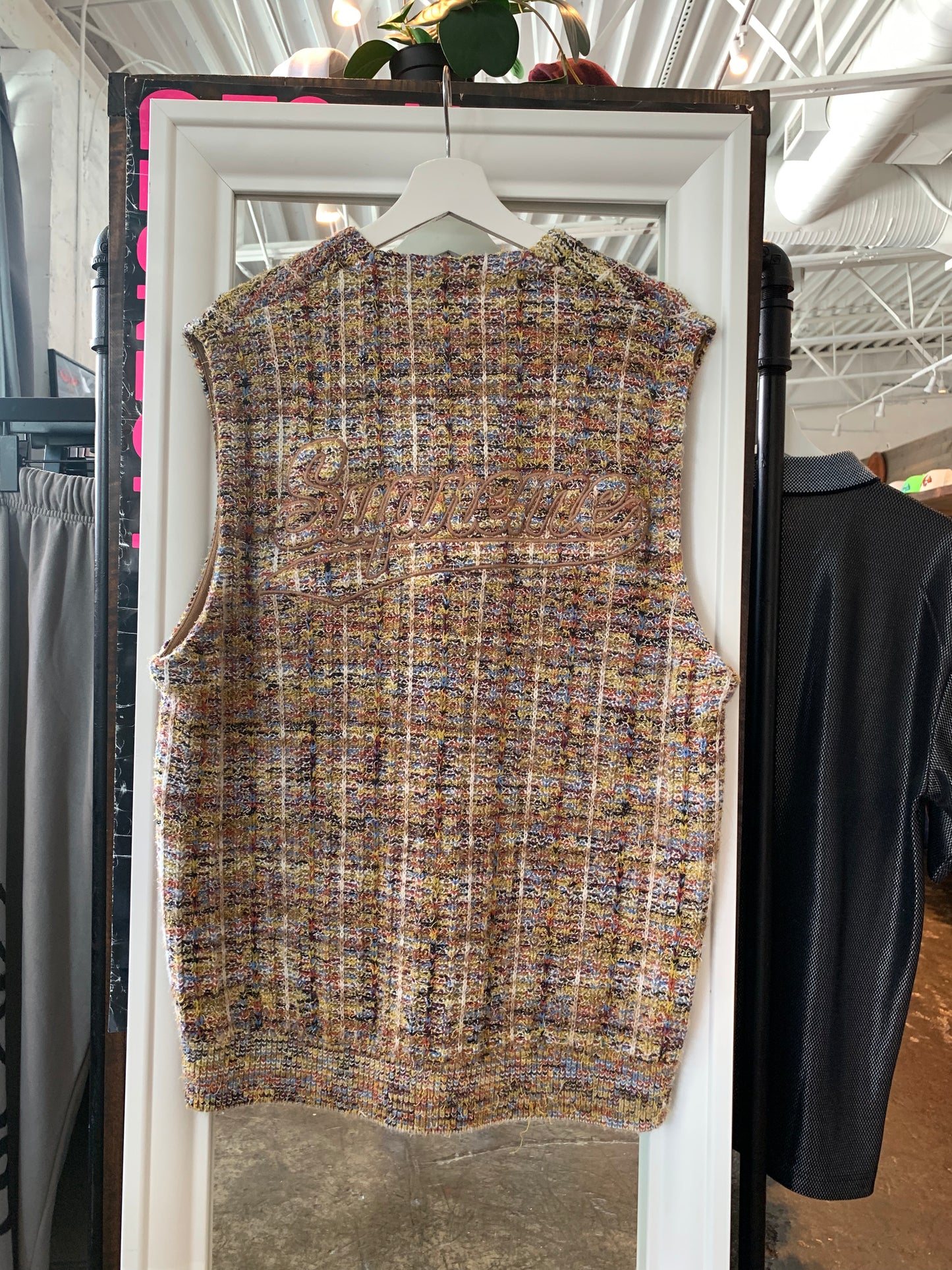 Supreme Zip Vest (L) Worn