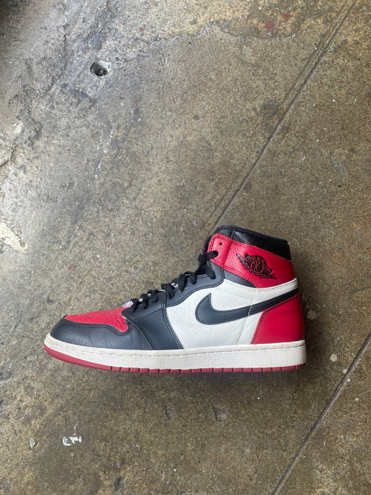 AJ1 Bred Toe (10.5) steal of the day