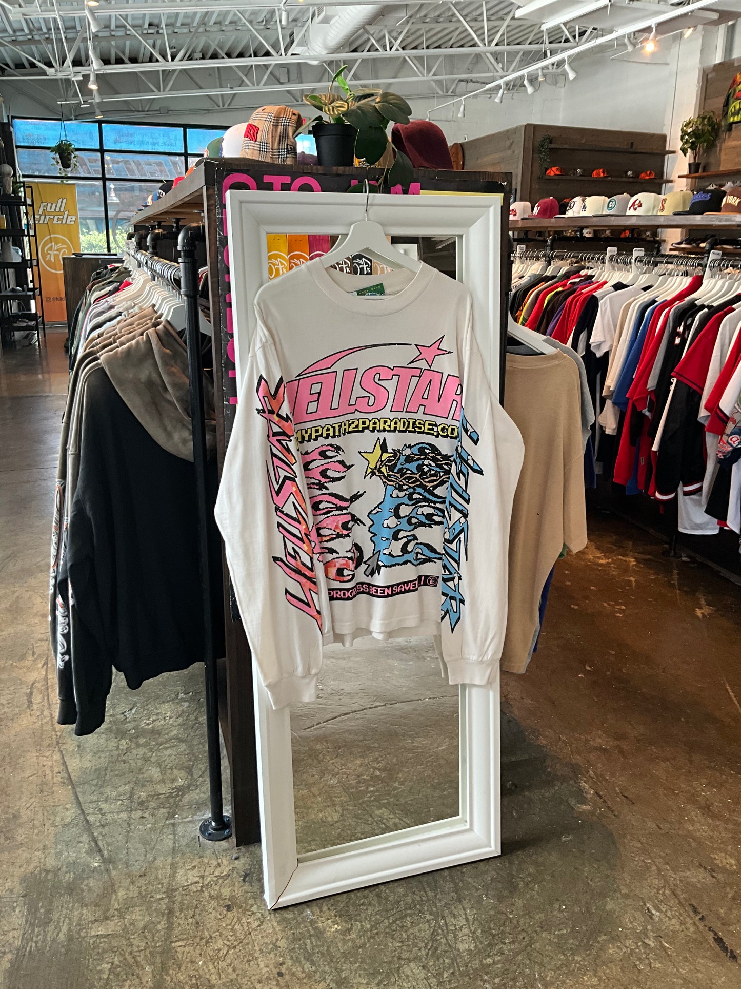 Hellstar long sleeve (M)