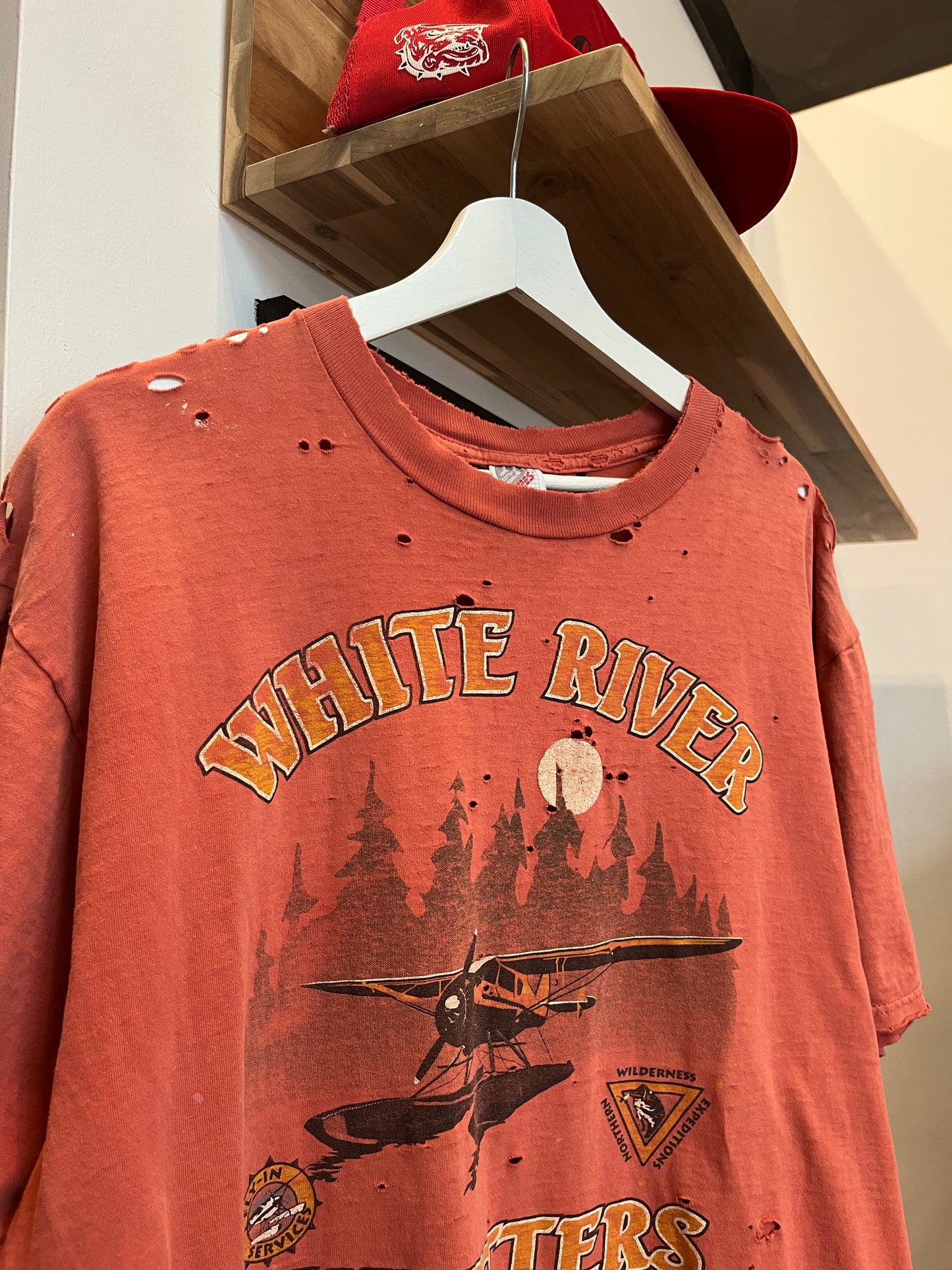 Vintage White River Tee (XL)
