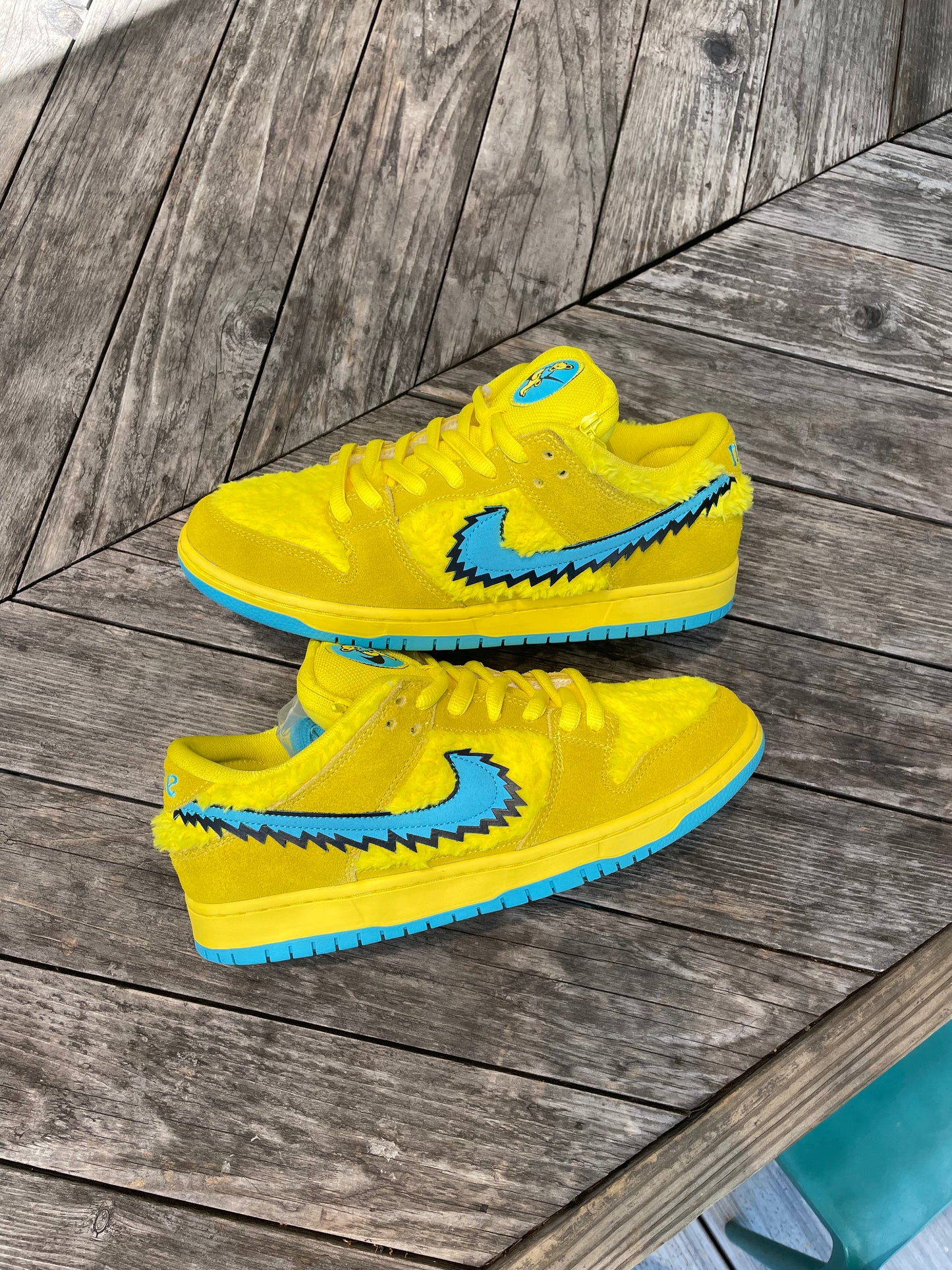 Nike SB Dunk Low Grateful Dead Yellow Bear (9.5) Brand New No Box