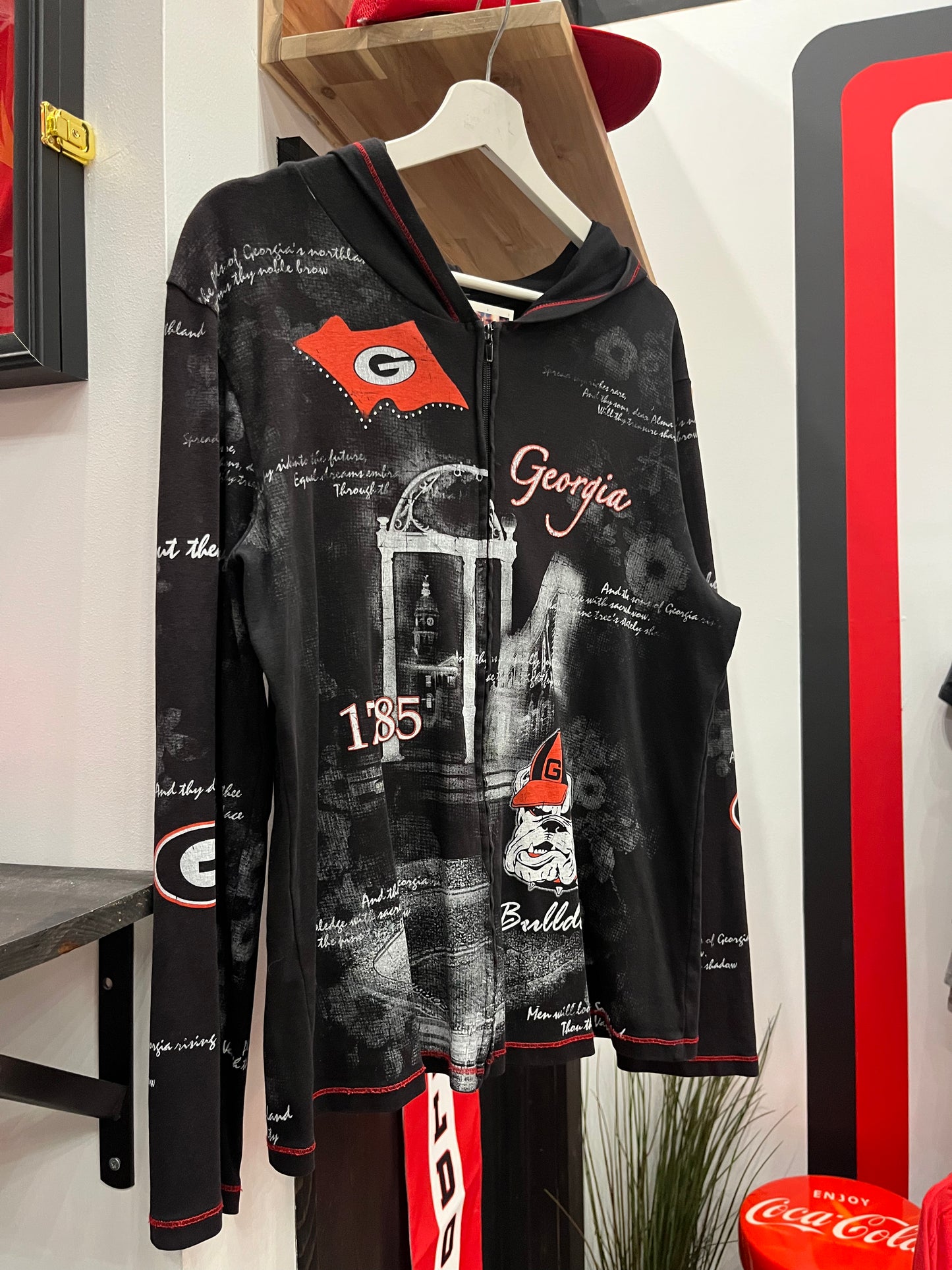 Y2K UGA Women’s AOP Hoodie (XL)