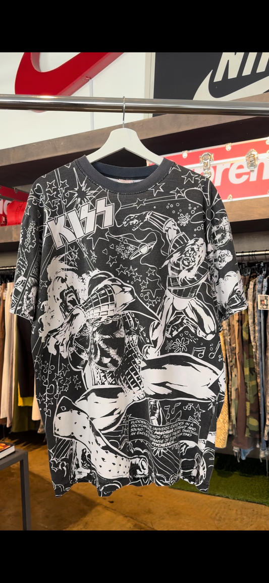 Vtg kiss comic AOP band tee XL