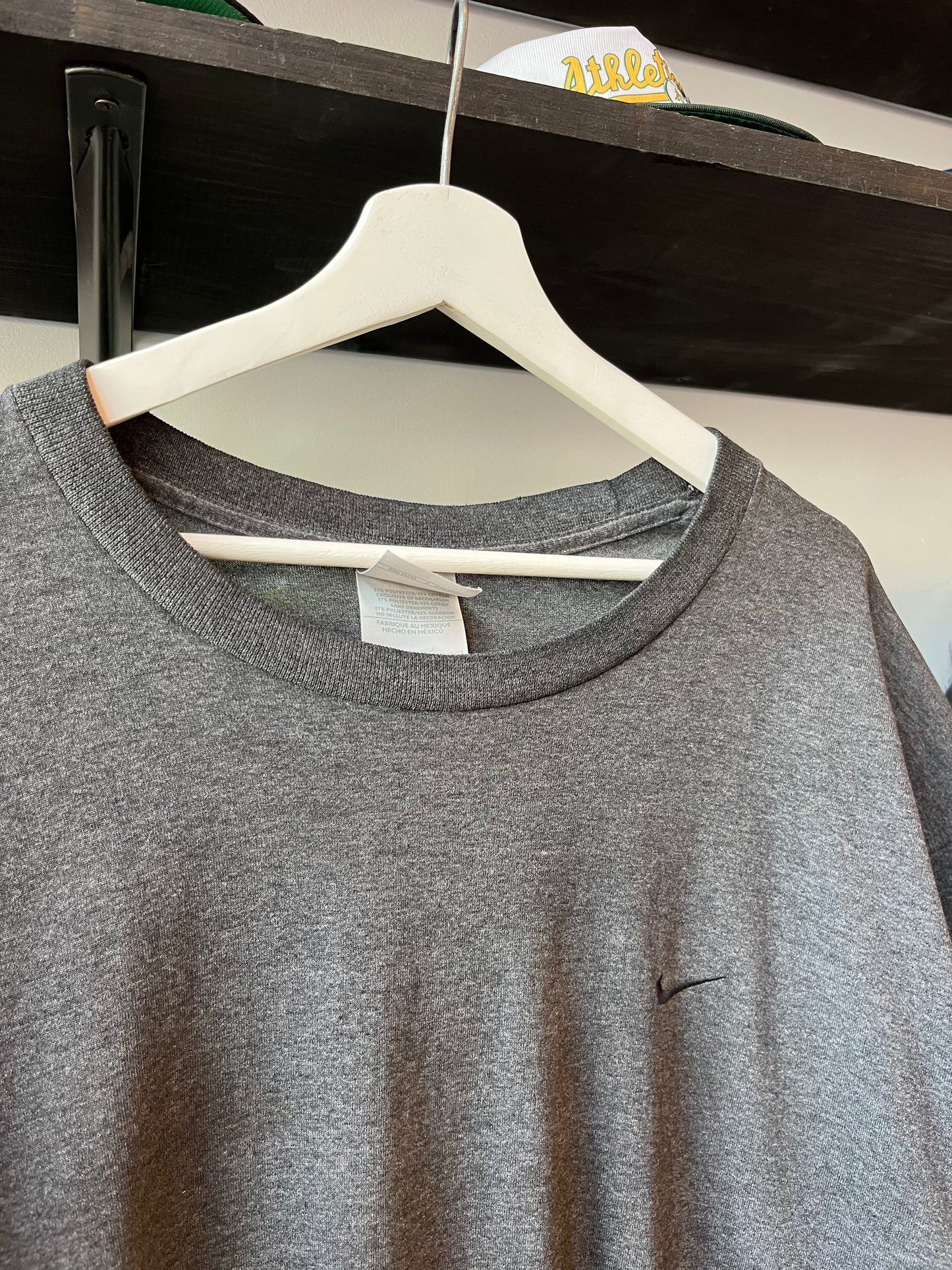 Vintage Nike Swoosh Tee (L)