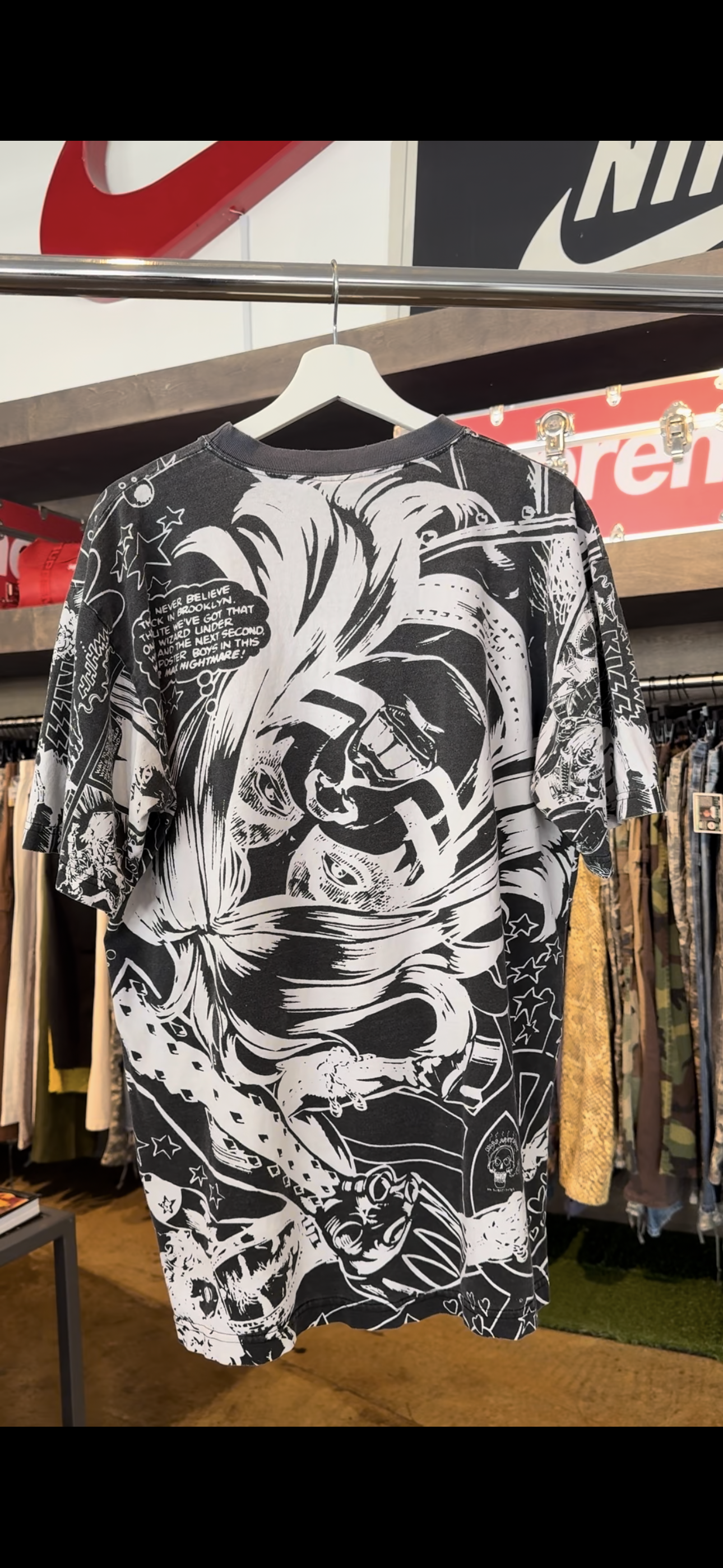 Vtg kiss comic AOP band tee XL