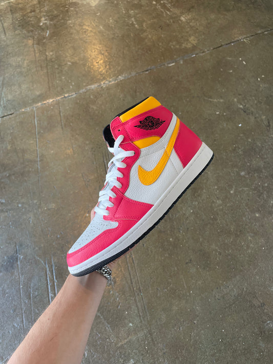 AJ1 Fusion Red Hawks (11) Lightly Worn