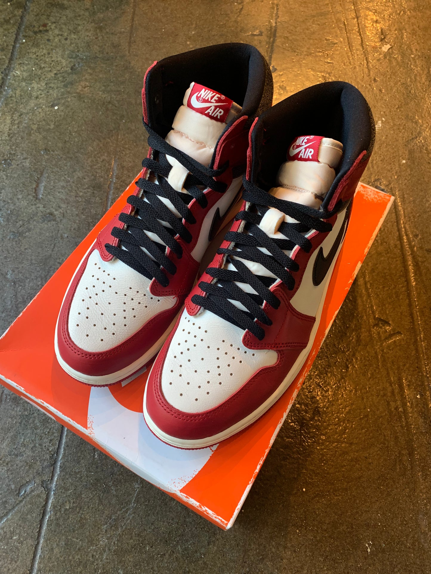 AJ1 Lost & Found (11.5) Lightly Worn