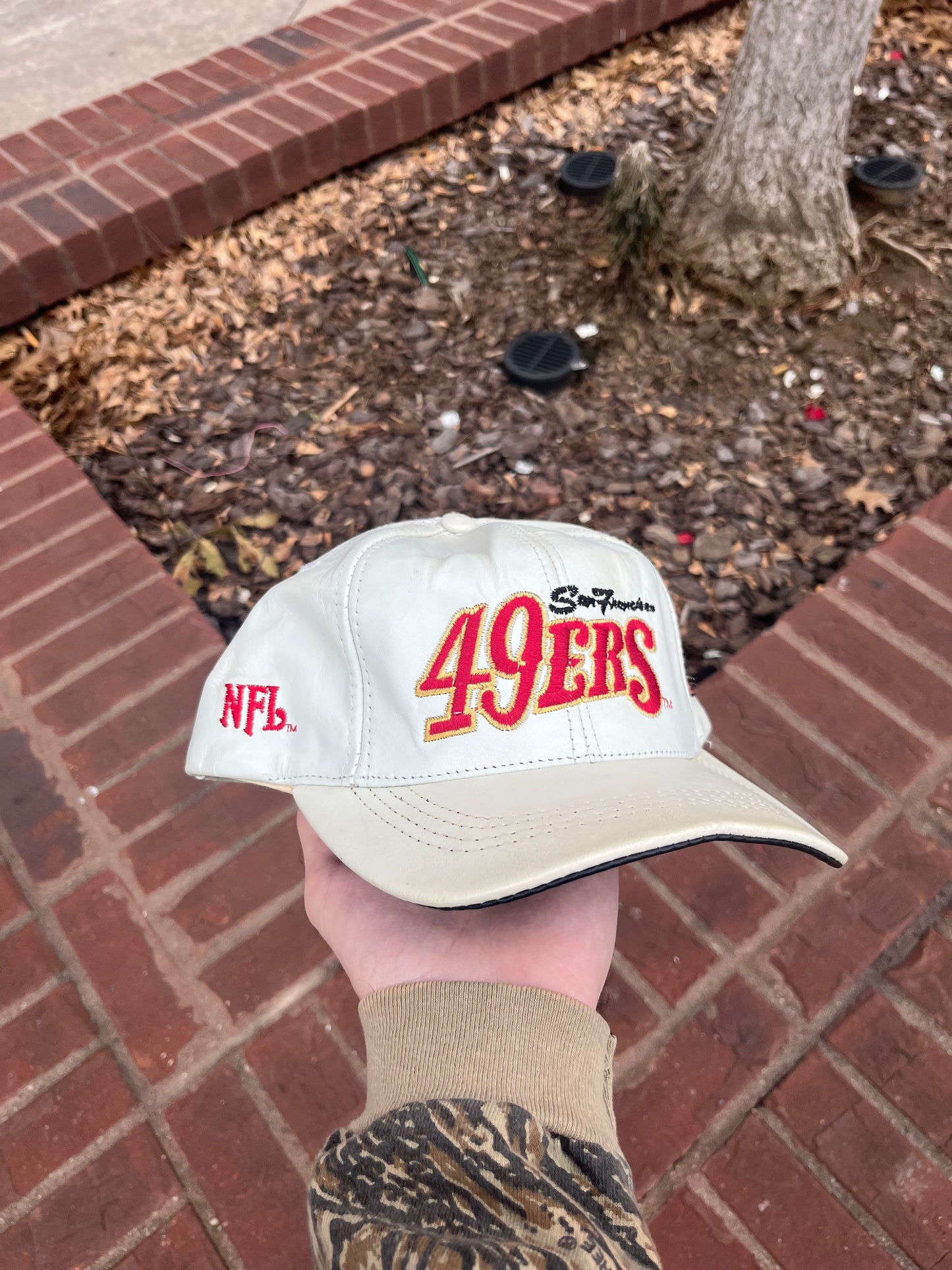Vintage 49ers Leather Snapback