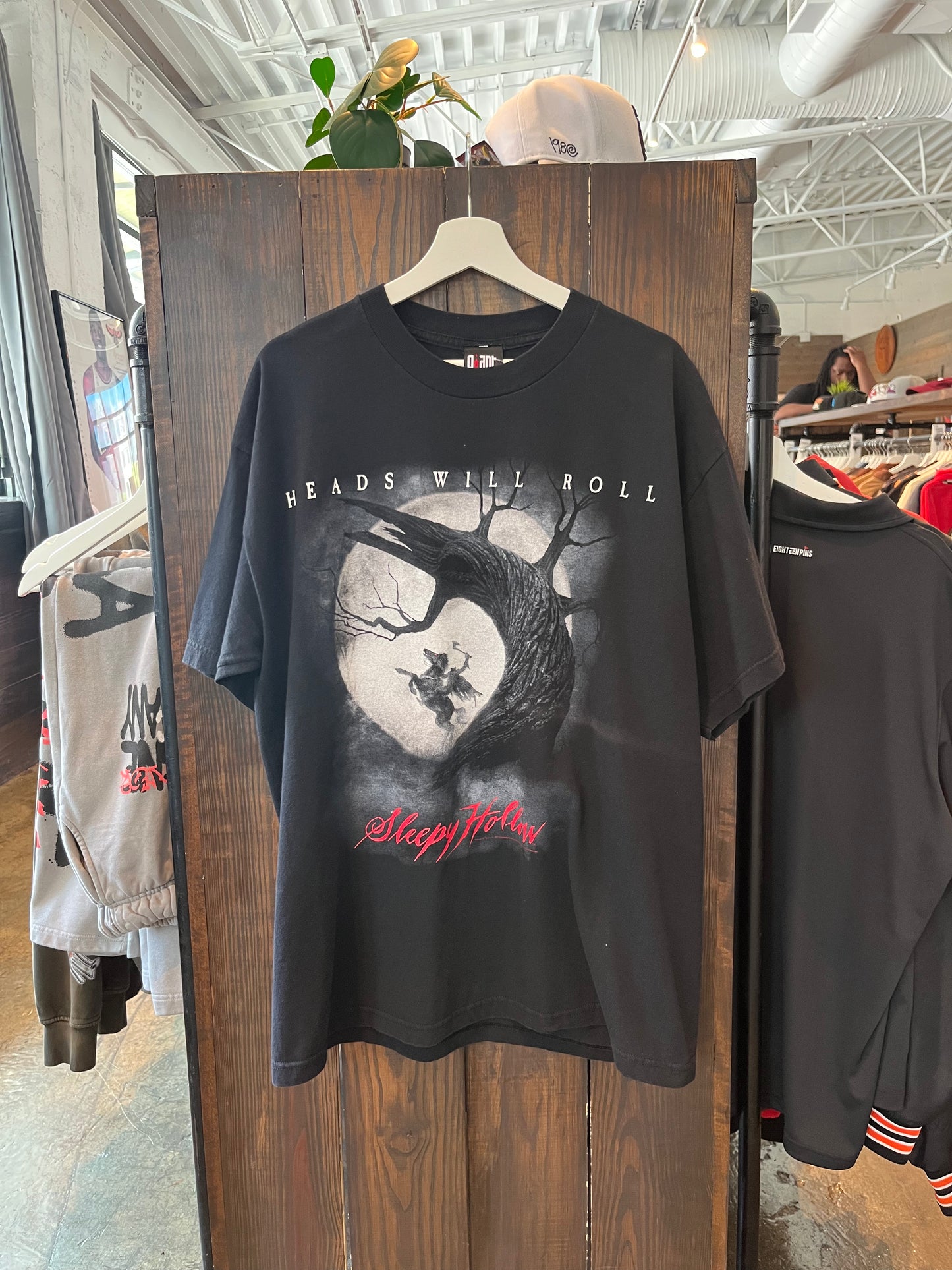 Vintage Sleepy Hallow Tee (XL)