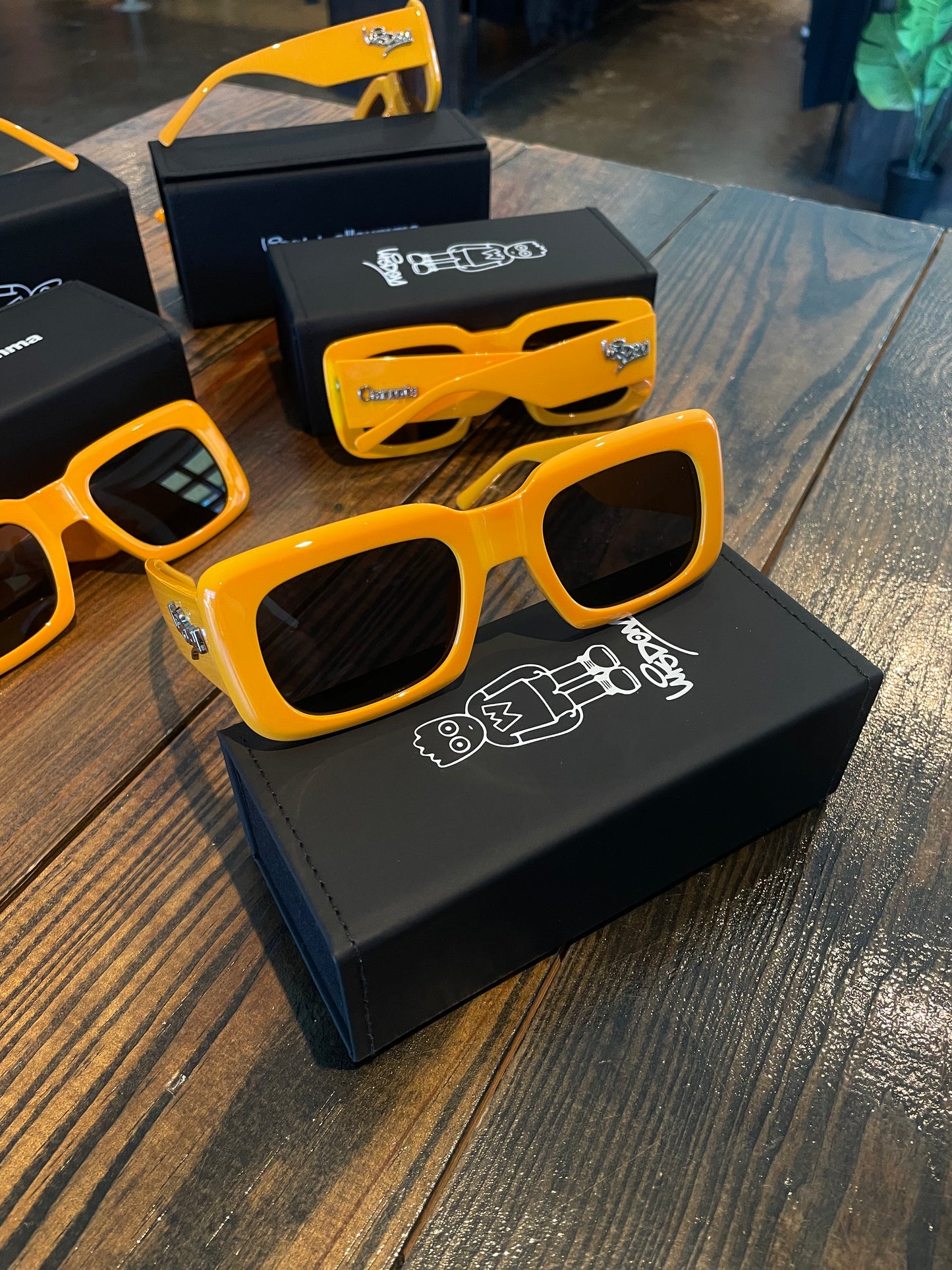 Wisdom X Anwar Carrots “Makes Yellow” Frames