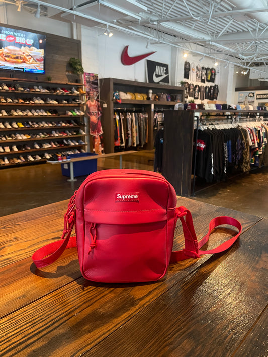 Supreme side bag 2023