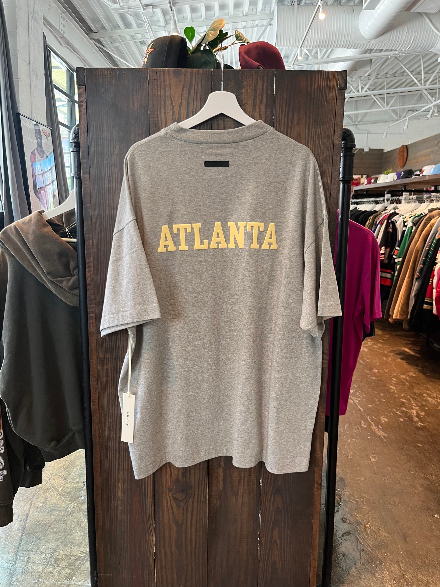 FOG Essentials Hawks Tee (M)