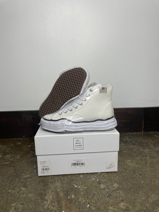 Maison Mihara High Top Sneaker (36) DS