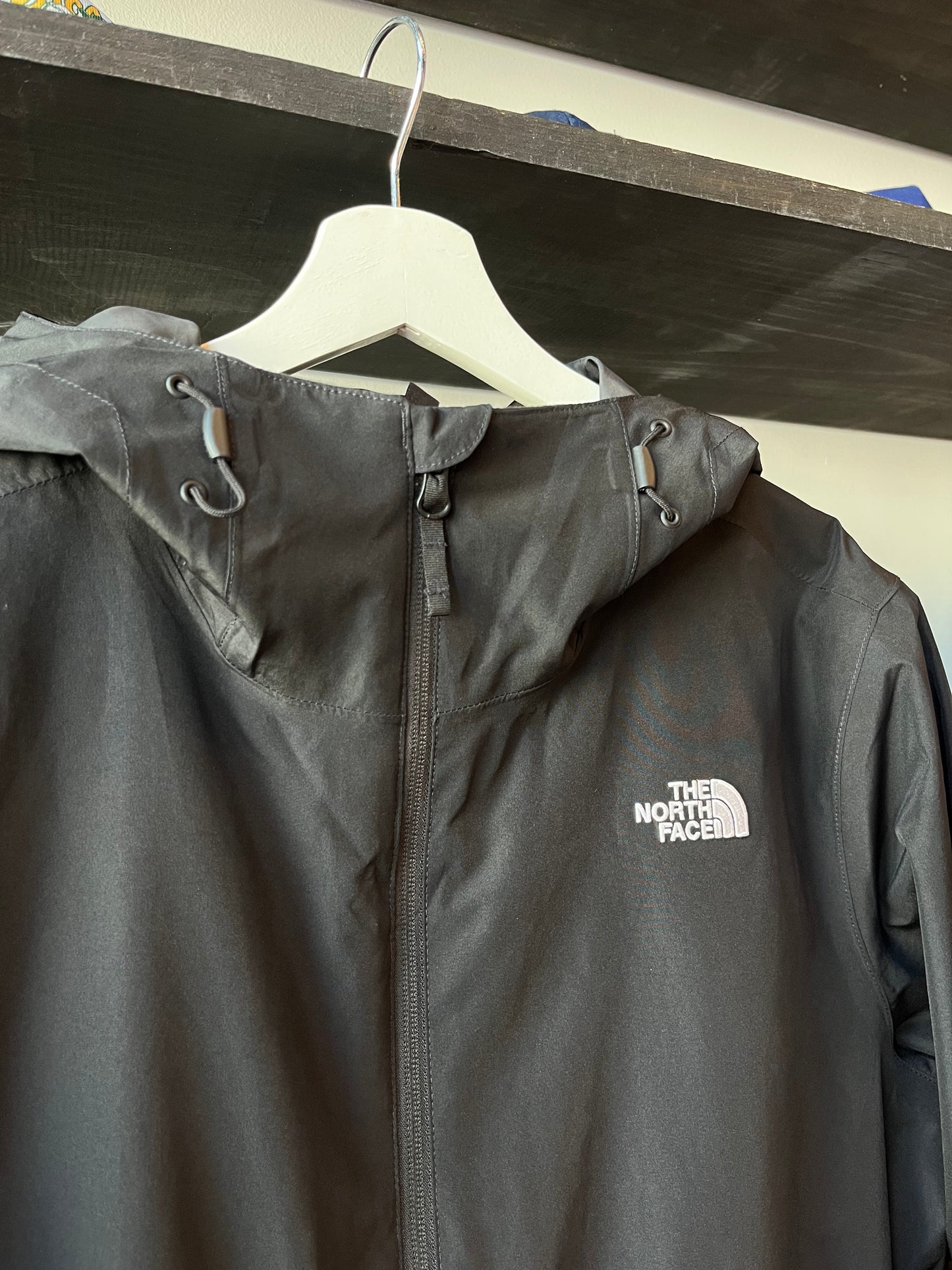 TNF Cartomon Tri Jacket (S) BNWT