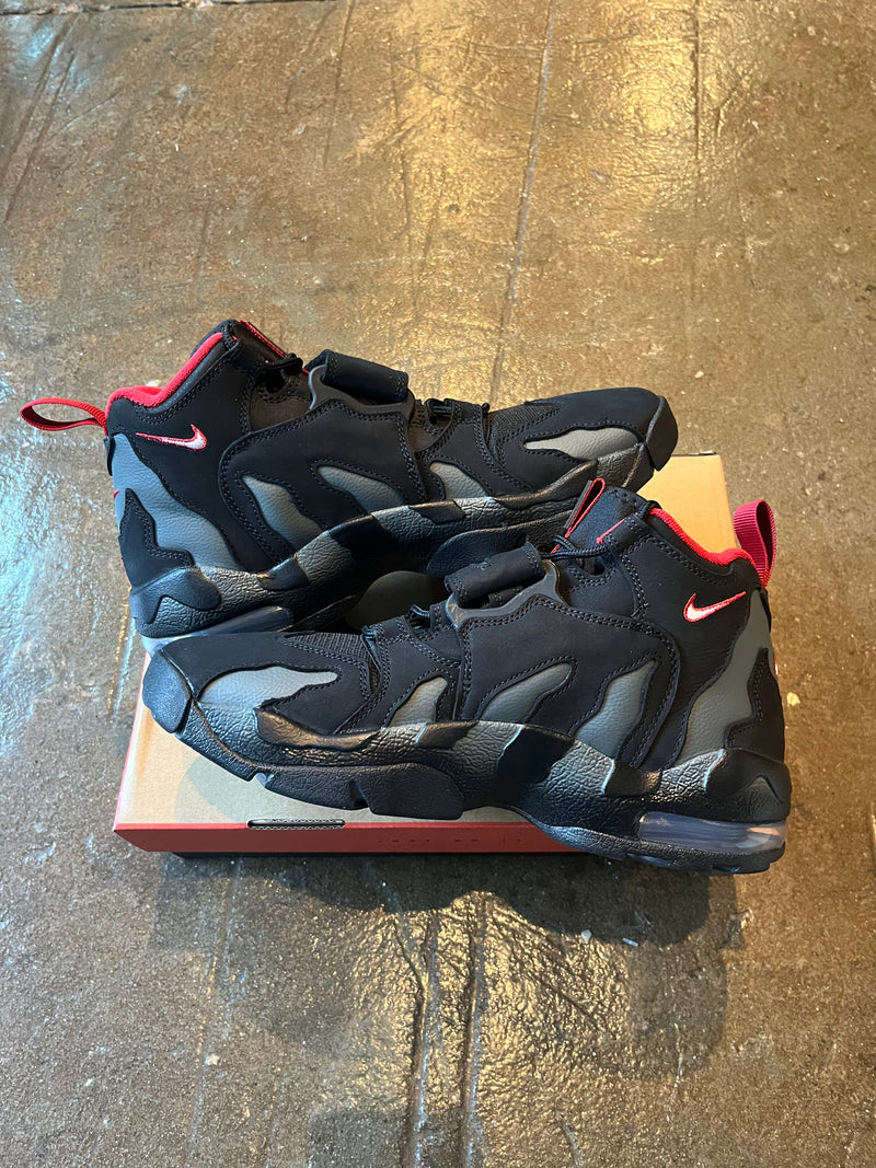 Air Diamond Turf Falcons (9.5)