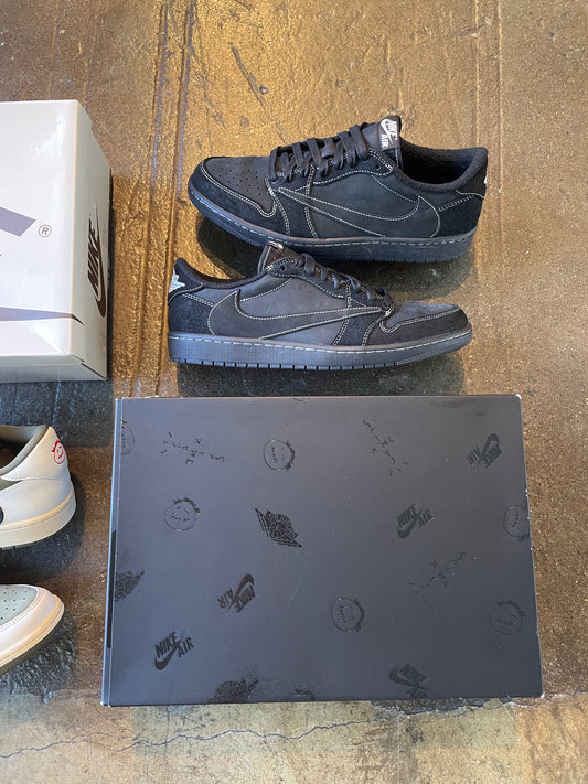 AJ1 Low Travis Scott Phantom (11) Worn
