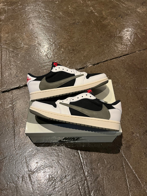 AJ1 Low Travis Scott Olive (9)