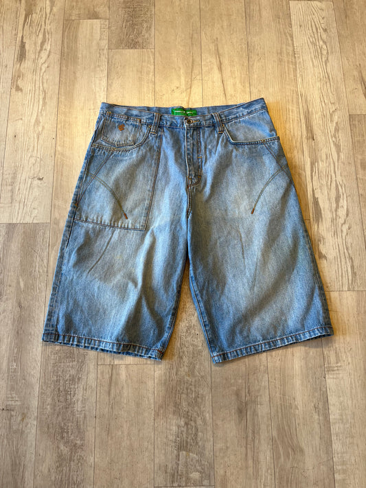 Y2K Rocawear Denim Shorts (38)